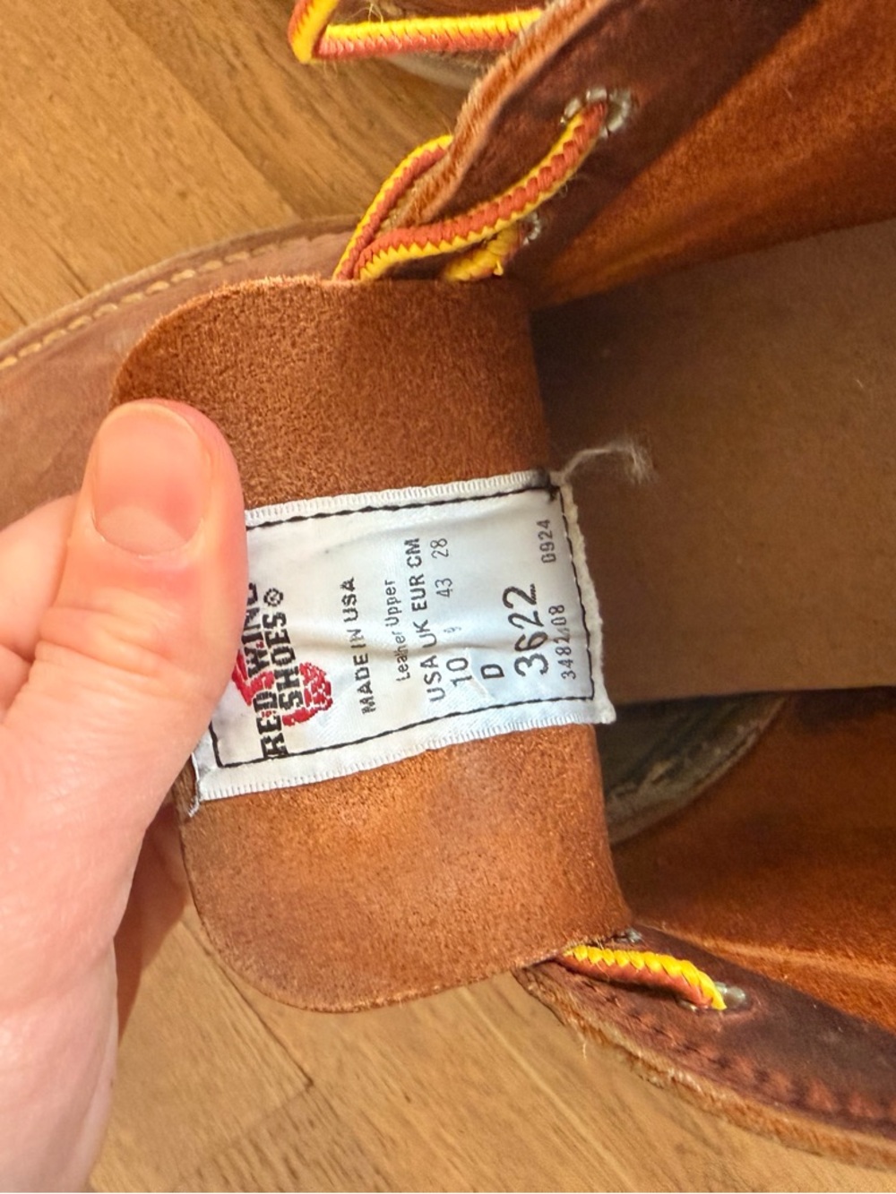 Red Wing Shoes Weekender Chukka Brown Leather Boots - Picture 2 of 3
